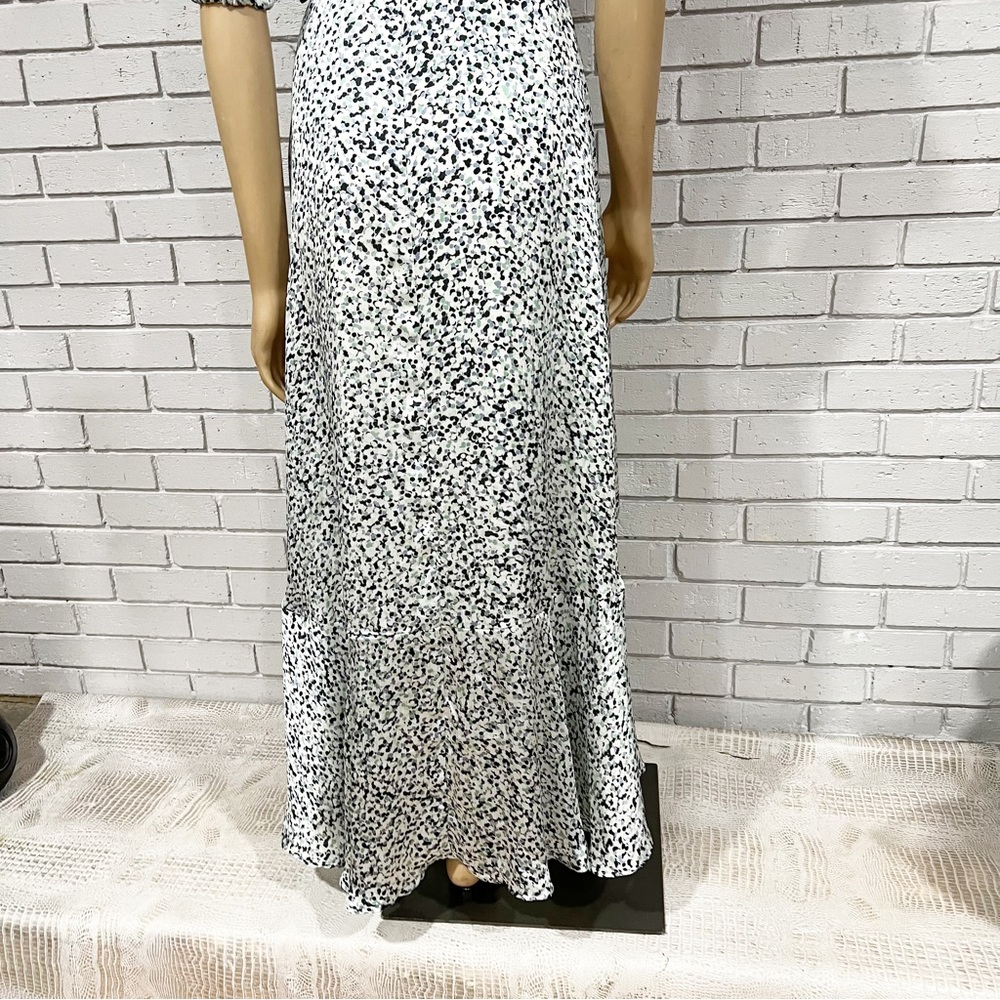 Club Monaco Women’s Spotted Dress - Picture 9 of 13